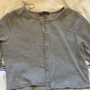 Zara Cropped Gray Ribbed Button-Up Cardigan